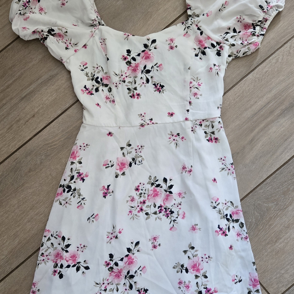 3 Items For $15! Floral Puff Sleeve Women's Dress